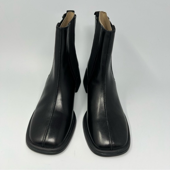 Vagabond Ansie Ankle Boots
Size 8 - Picture 5 of 9